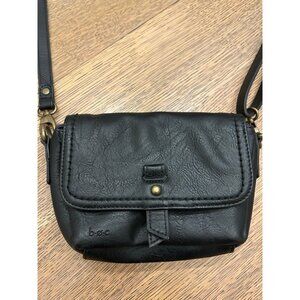 B.O.C. Born Concept Leather Crossbody Purse – Small